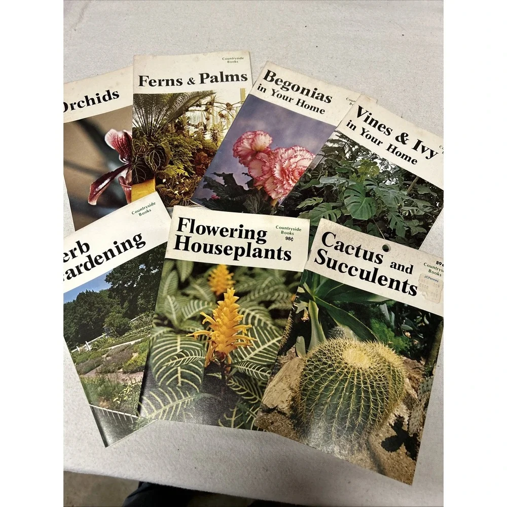 Gardening Guides VINTAGE‎ Book 1970'S Garden And Houseplants Countryside Books